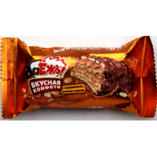 Chokladkonfek Dajezj med kola och krispiga jordnötter 