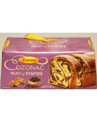 Cozonac casa Boromir cake with walnuts and cocoa
